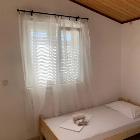 Oliva * Ražanj
