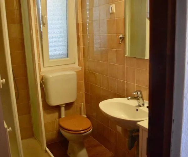 Oliva Apartamento Ražanj